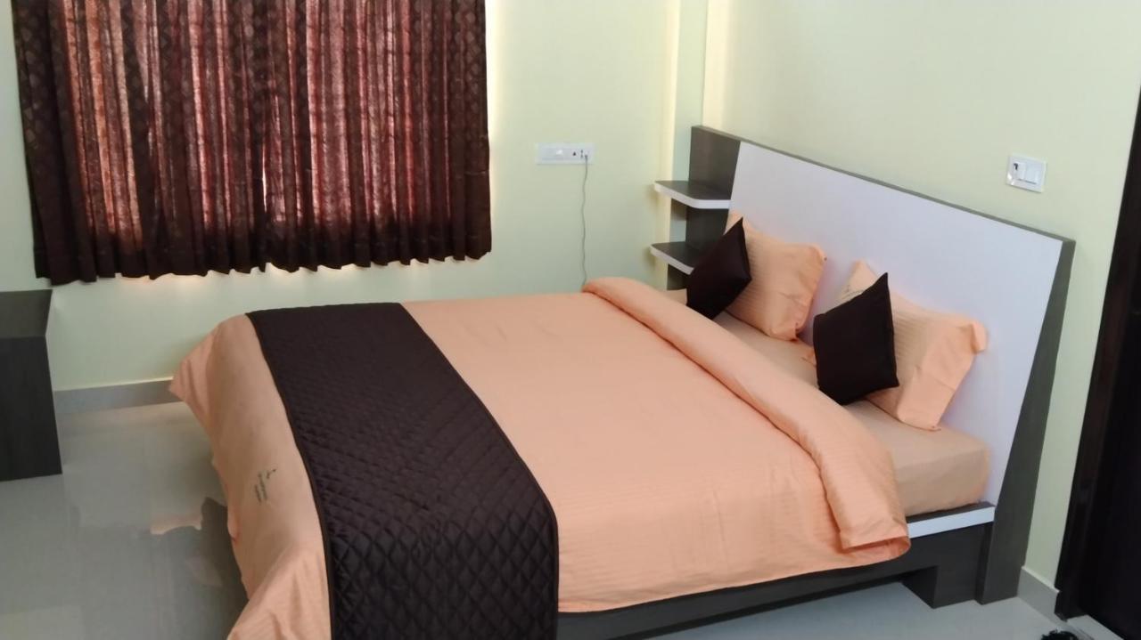 Giri Nandhana Residency ييلاجيري المظهر الخارجي الصورة